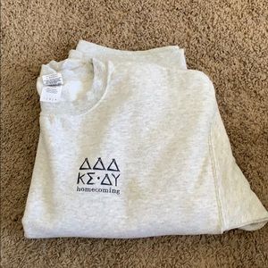 TRI DELTA SWEATSHIRT